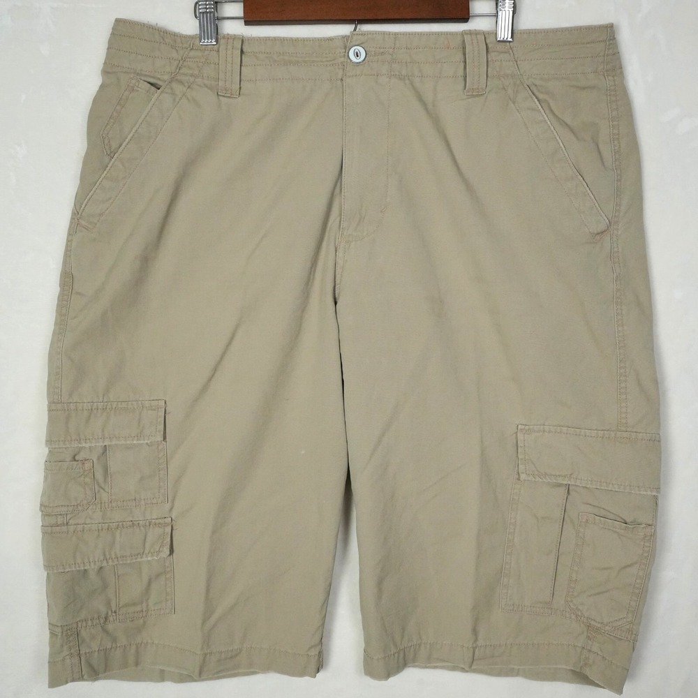 Roebuck & Co Mens Tan Khaki Cargo Shorts Size 40 Cotton Relaxed Fit Utility 13in